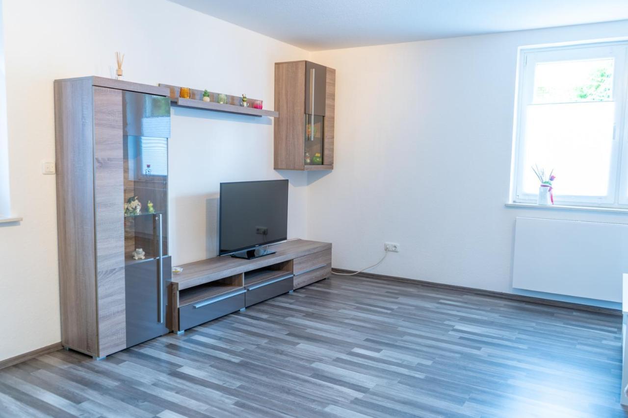 Schoene Ferienwohnung T&N Im Weserbergland Emmerthal エクステリア 写真